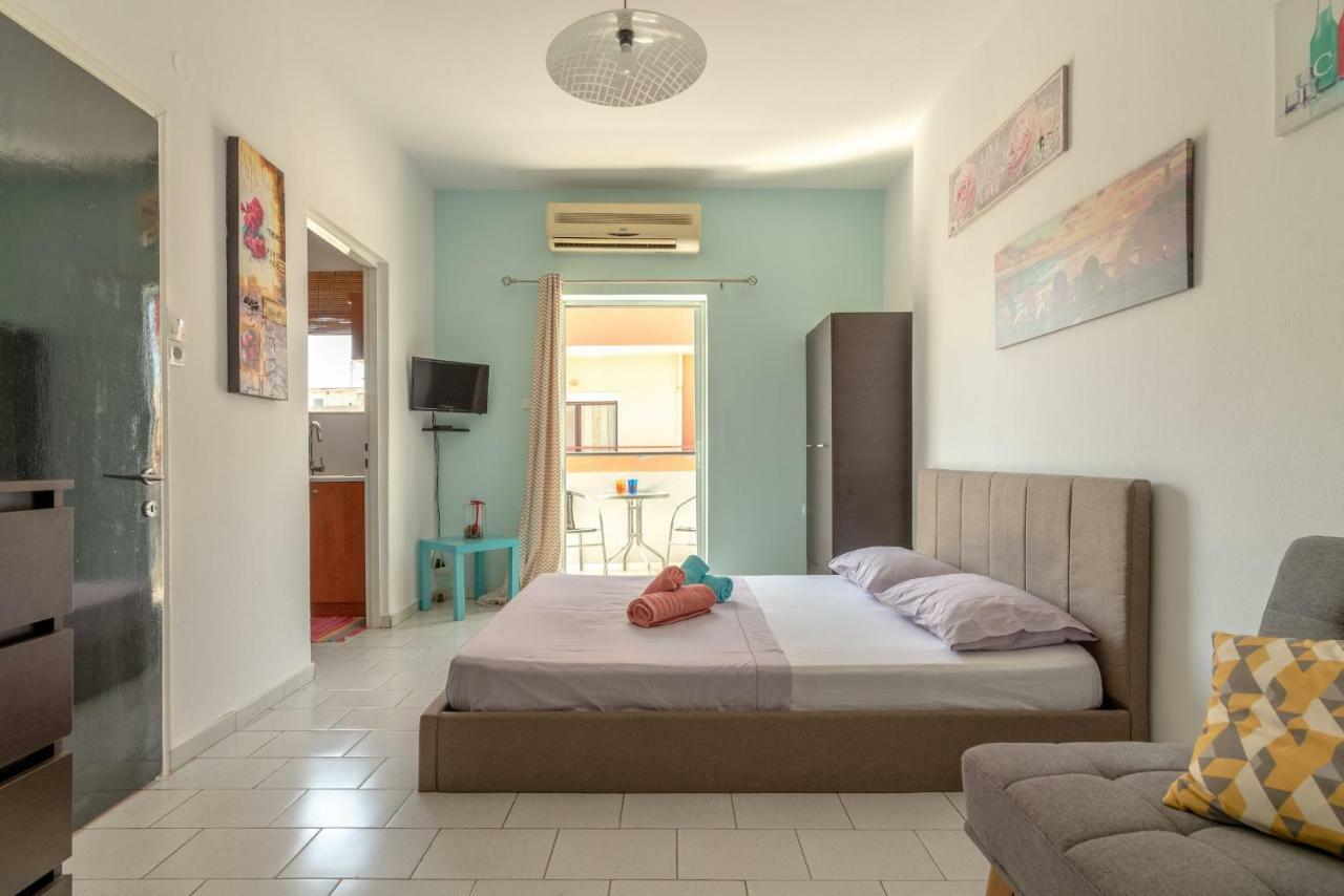 3Rd Floor Apartment Next To The Beachfront Heraklion  Exterior photo
