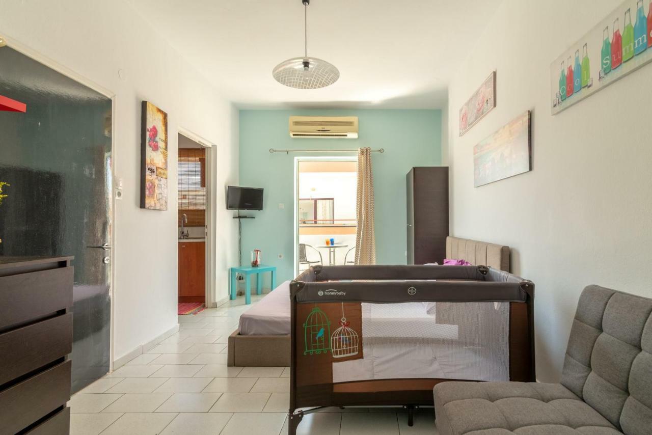 3Rd Floor Apartment Next To The Beachfront Heraklion  Exterior photo